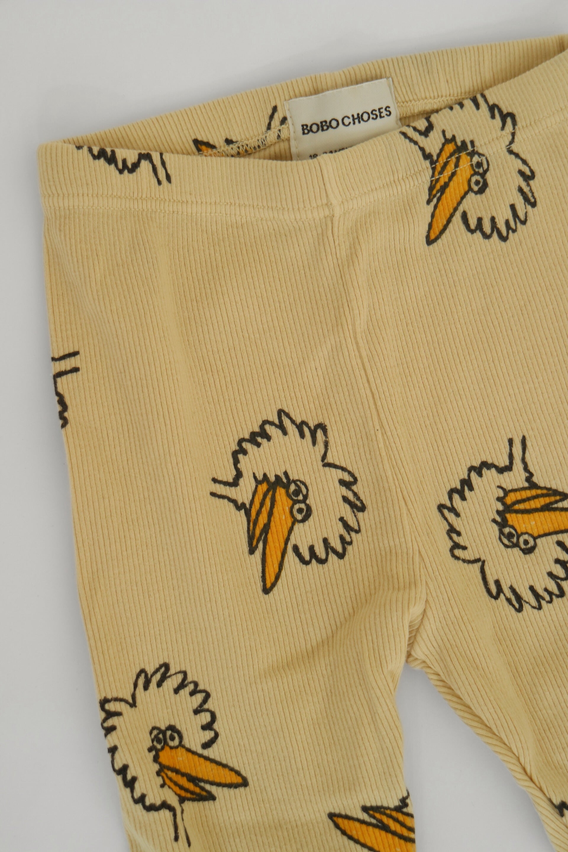 Gula leggings från Bobo Choses i modell Birdie All Over.