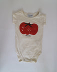 Benvit body från Bobo Choses i modell Tomato short sleeve.4