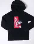 Hoodie från Levi's med Snoopy-tryck. Tröjan är svart med rött och vitt tryck framtill samt har luva.